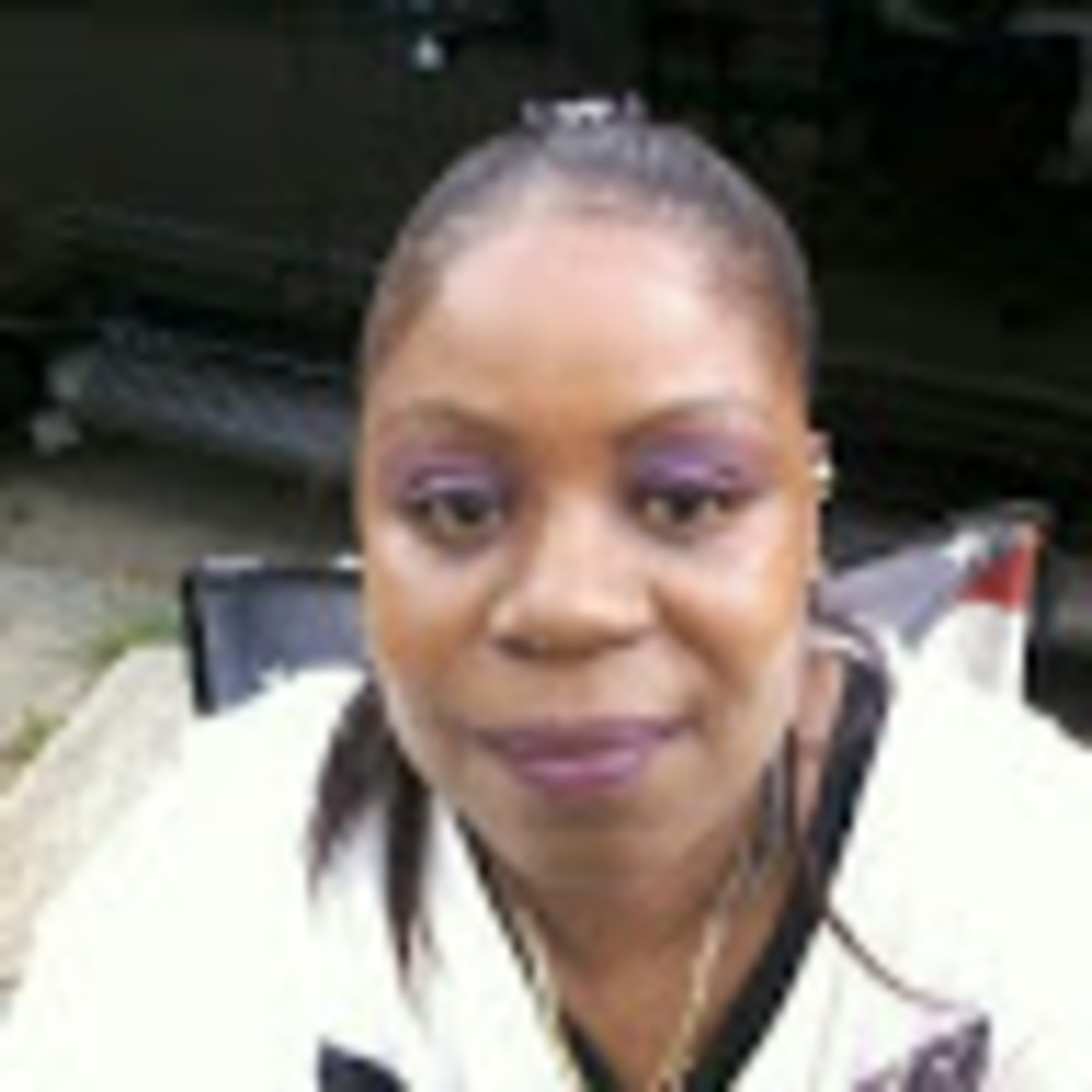 Meet your Posher, Pamela